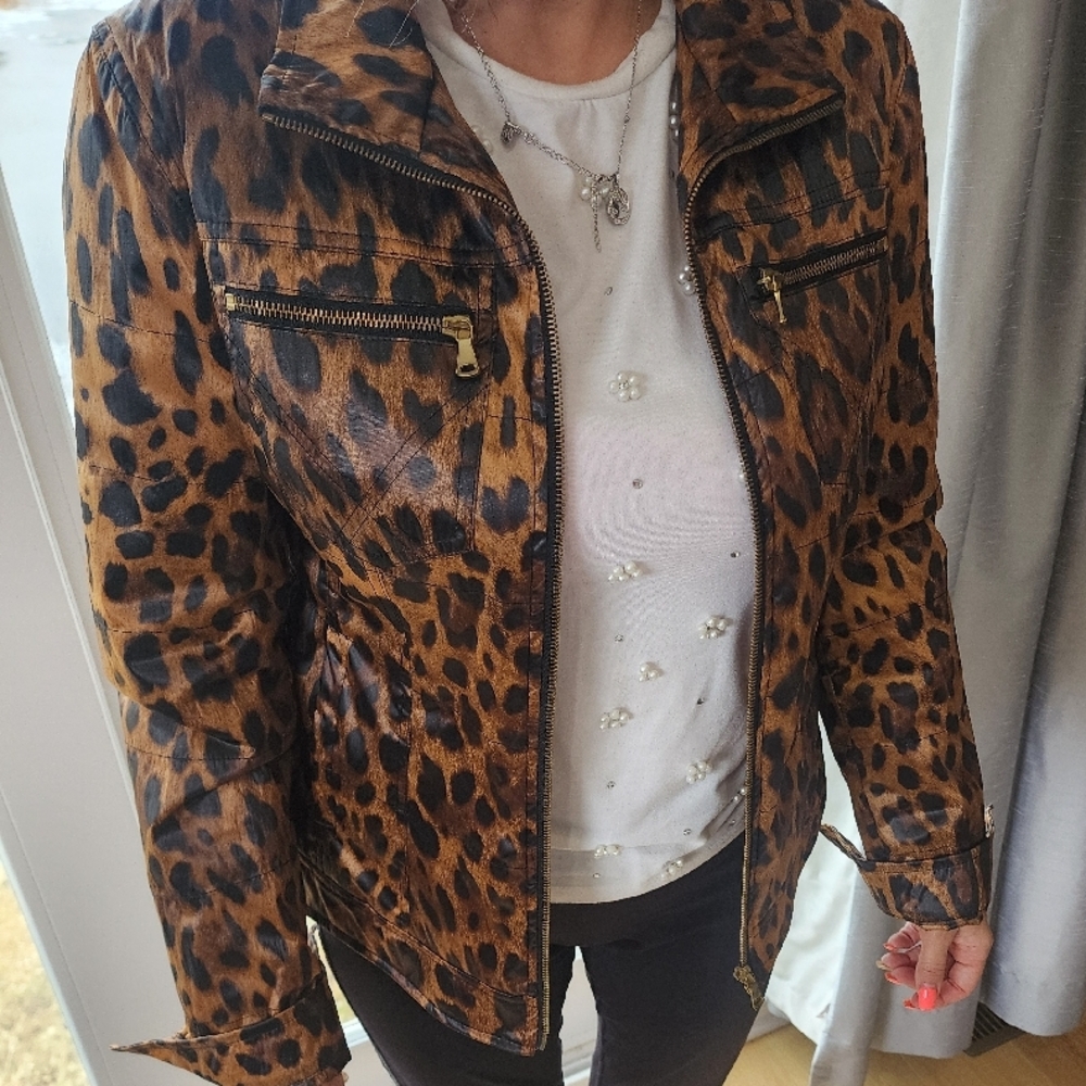 Size 46 - DOLCE & GABBANA Leopard Print Jacket - Picture 3 of 14
